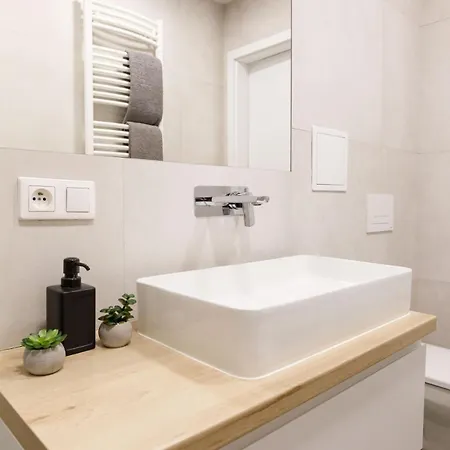 Central - Cozy Studio - Stare Miasto - K17 Apartment Breslau